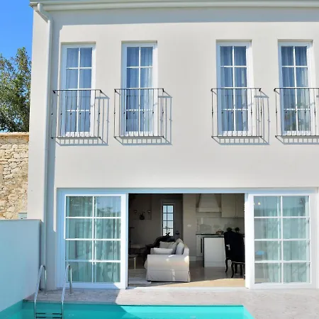 Detached For 4 Persons, Private Pool, Stylish Interior, Restaurant 100 M *