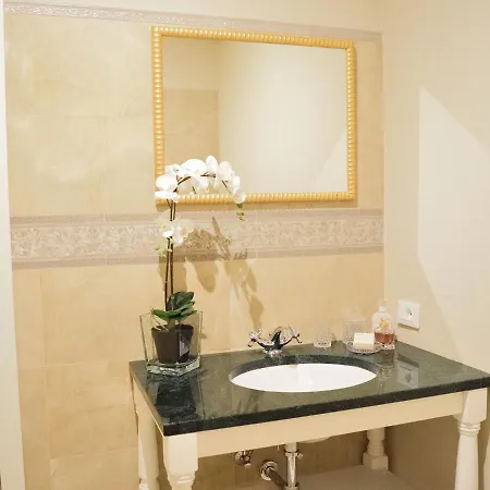 Detached For 4 Persons, Private Pool, Stylish Interior, Restaurant 100 M Villa *